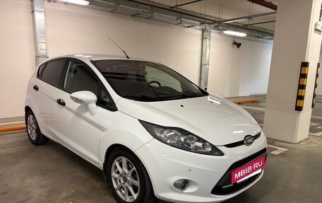 Ford Fiesta, 2011 год, 530 000 рублей, 3 фотография