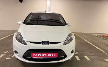 Ford Fiesta, 2011 год, 530 000 рублей, 2 фотография
