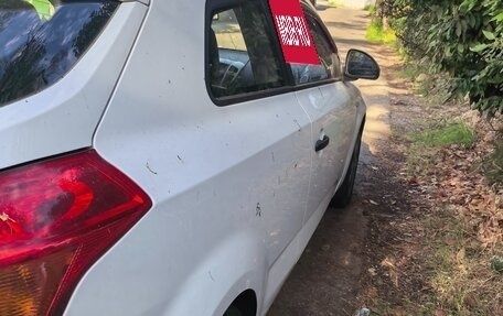 KIA cee'd I рестайлинг, 2008 год, 700 000 рублей, 7 фотография