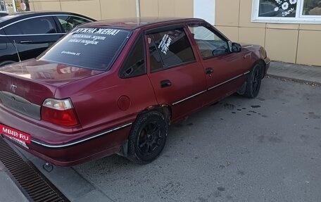 Daewoo Nexia I рестайлинг, 2004 год, 140 000 рублей, 4 фотография