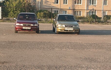 Daewoo Nexia I рестайлинг, 2004 год, 140 000 рублей, 10 фотография