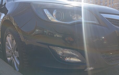 Opel Astra J, 2010 год, 700 000 рублей, 6 фотография
