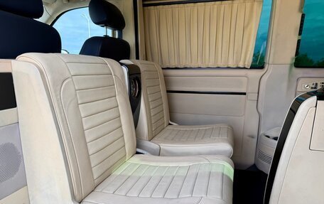 Volkswagen Multivan T5, 2012 год, 2 450 000 рублей, 7 фотография