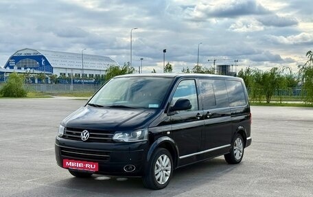 Volkswagen Multivan T5, 2012 год, 2 450 000 рублей, 4 фотография