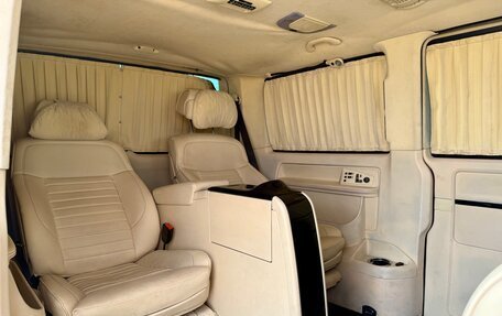 Volkswagen Multivan T5, 2012 год, 2 450 000 рублей, 19 фотография