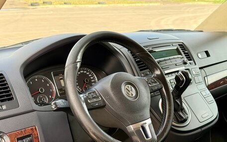 Volkswagen Multivan T5, 2012 год, 2 450 000 рублей, 28 фотография