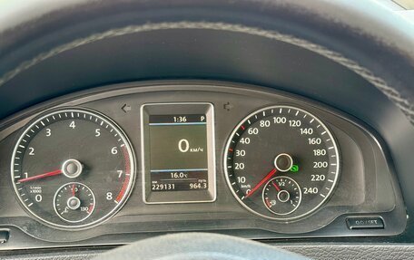 Volkswagen Multivan T5, 2012 год, 2 450 000 рублей, 30 фотография