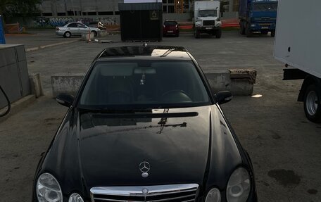 Mercedes-Benz E-Класс, 2005 год, 470 000 рублей, 11 фотография
