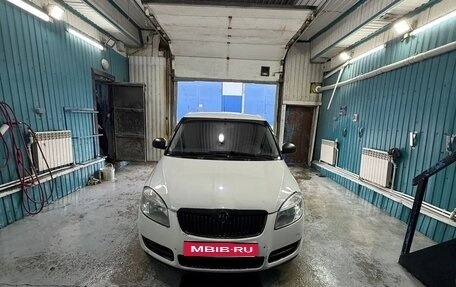 Skoda Fabia II, 2009 год, 300 000 рублей, 1 фотография