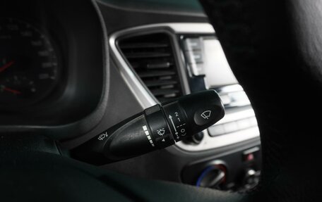 Hyundai Solaris II рестайлинг, 2017 год, 1 299 000 рублей, 14 фотография