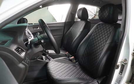 Hyundai Solaris II рестайлинг, 2017 год, 1 299 000 рублей, 10 фотография