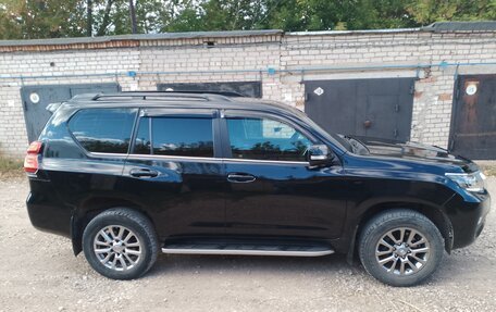 Toyota Land Cruiser Prado 150 рестайлинг 2, 2019 год, 5 100 000 рублей, 2 фотография