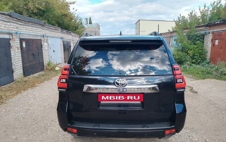 Toyota Land Cruiser Prado 150 рестайлинг 2, 2019 год, 5 100 000 рублей, 3 фотография