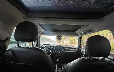 MINI Hatch, 2023 год, 1 742 000 рублей, 9 фотография