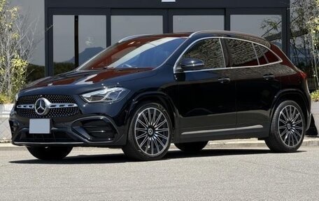 Mercedes-Benz GLA, 2023 год, 2 926 000 рублей, 1 фотография
