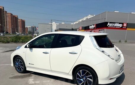 Nissan Leaf I, 2017 год, 1 075 000 рублей, 11 фотография