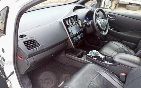 Nissan Leaf I, 2017 год, 1 075 000 рублей, 15 фотография