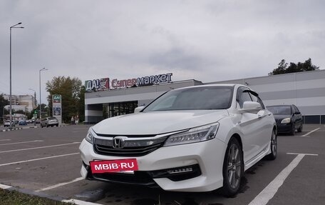 Honda Accord IX рестайлинг, 2017 год, 2 100 000 рублей, 2 фотография