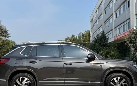 Volkswagen Tharu, 2023 год, 1 460 333 рублей, 3 фотография