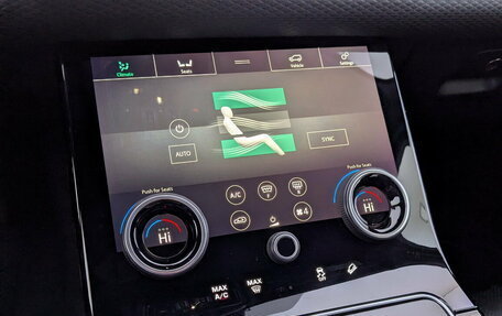 Land Rover Range Rover Velar I, 2017 год, 3 330 000 рублей, 30 фотография