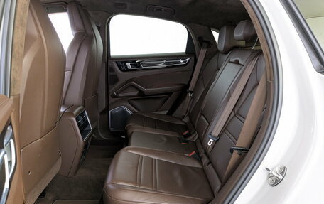 Porsche Cayenne III, 2019 год, 8 444 000 рублей, 10 фотография