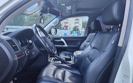 Toyota Land Cruiser 200, 2016 год, 6 500 000 рублей, 8 фотография