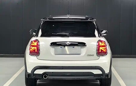 MINI Hatch, 2023 год, 2 098 300 рублей, 6 фотография