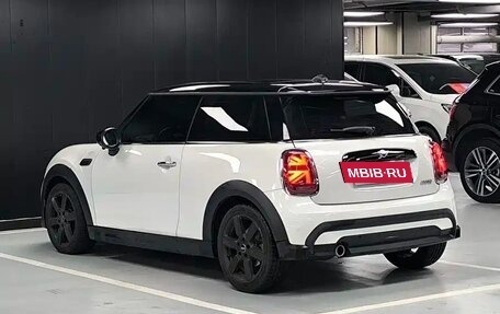 MINI Hatch, 2023 год, 2 098 300 рублей, 7 фотография