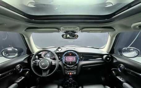 MINI Hatch, 2023 год, 2 098 300 рублей, 16 фотография