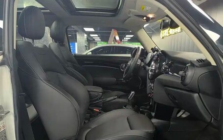 MINI Hatch, 2023 год, 2 098 300 рублей, 17 фотография