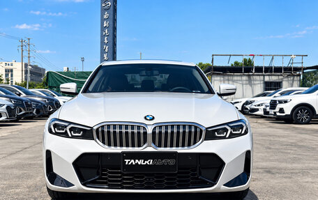 BMW 3 серия, 2023 год, 3 050 001 рублей, 2 фотография