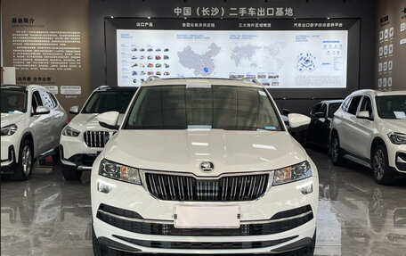 Skoda Karoq I, 2022 год, 2 050 000 рублей, 2 фотография