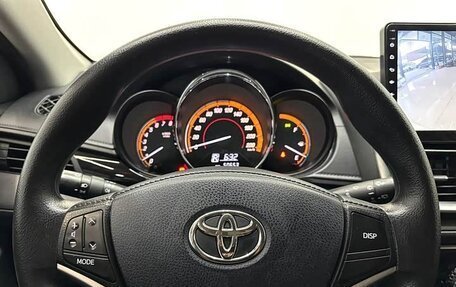 Toyota Yaris XP150 рестайлинг, 2022 год, 1 059 000 рублей, 9 фотография
