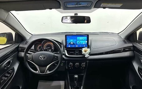 Toyota Yaris XP150 рестайлинг, 2022 год, 1 059 000 рублей, 8 фотография