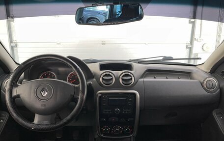 Renault Duster I рестайлинг, 2015 год, 869 000 рублей, 10 фотография