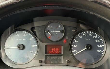 Peugeot Partner II рестайлинг 2, 2013 год, 579 000 рублей, 22 фотография