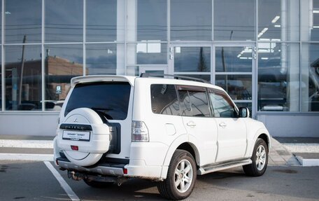 Mitsubishi Pajero IV, 2011 год, 1 850 000 рублей, 2 фотография