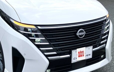 Nissan Serena, 2023 год, 1 980 000 рублей, 3 фотография