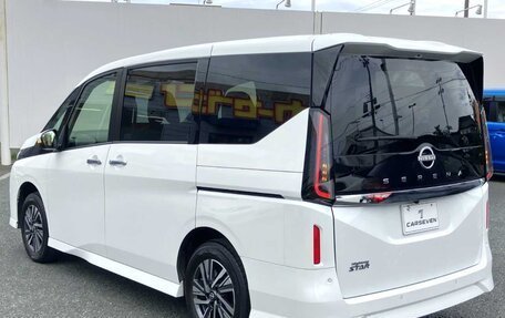 Nissan Serena, 2023 год, 1 980 000 рублей, 11 фотография