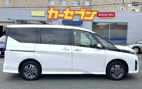 Nissan Serena, 2023 год, 1 980 000 рублей, 6 фотография