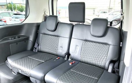 Nissan Serena, 2023 год, 1 980 000 рублей, 14 фотография