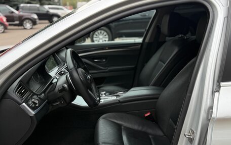 BMW 5 серия, 2011 год, 2 000 000 рублей, 6 фотография