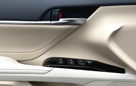 Toyota Camry, 2021 год, 3 590 000 рублей, 11 фотография