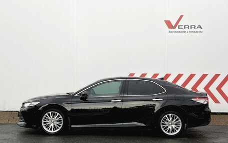 Toyota Camry, 2021 год, 3 590 000 рублей, 2 фотография