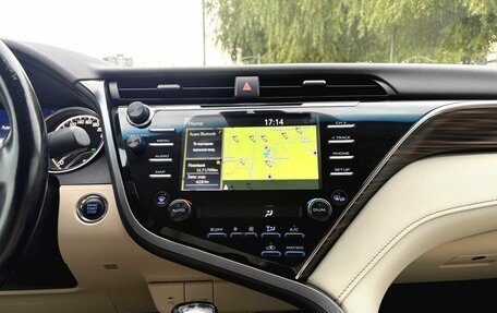 Toyota Camry, 2021 год, 3 590 000 рублей, 21 фотография