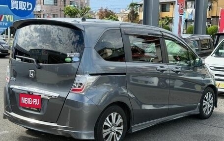 Honda Freed I, 2013 год, 820 000 рублей, 5 фотография