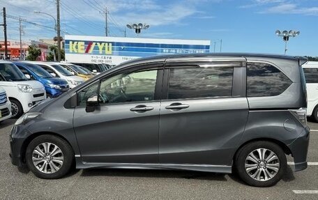 Honda Freed I, 2013 год, 820 000 рублей, 8 фотография