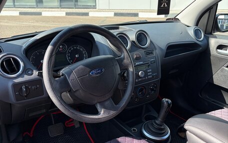 Ford Fiesta, 2006 год, 290 000 рублей, 7 фотография