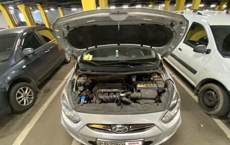Hyundai Solaris II рестайлинг, 2013 год, 330 000 рублей, 8 фотография