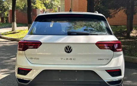 Volkswagen T-Roc I, 2022 год, 1 100 666 рублей, 6 фотография